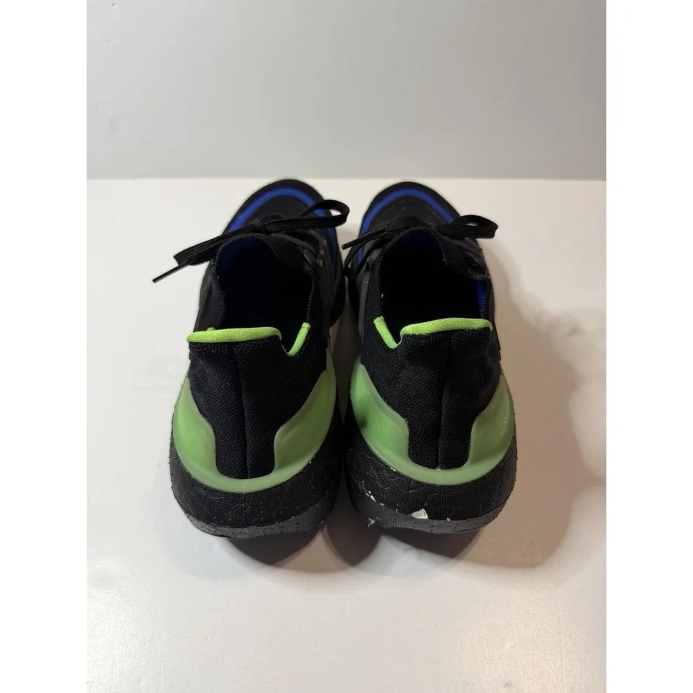 Adidas Ultraboost Light Size 9.5 Black Multi Color Run Walk Sneaker